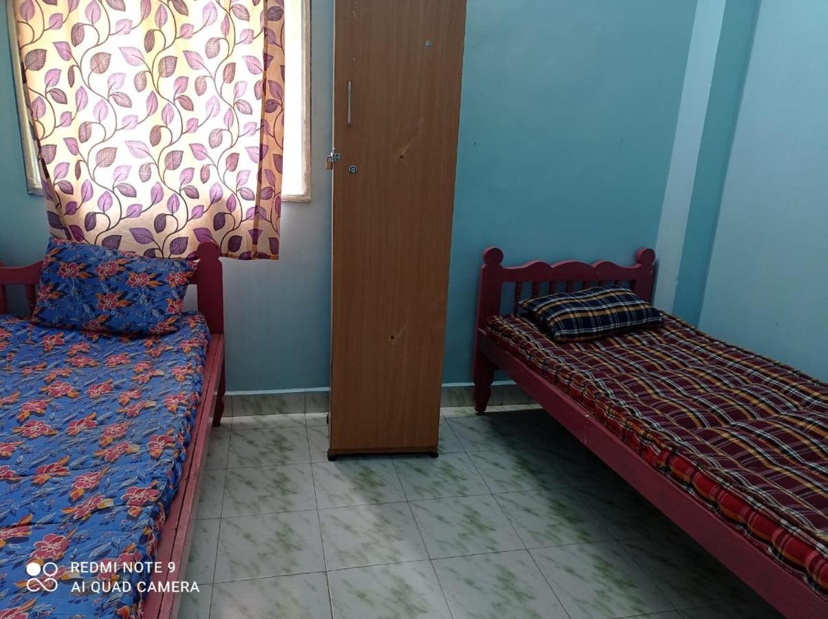 Easvari Grand Pg For Women - Female Only Hostel Chennai Exterior photo